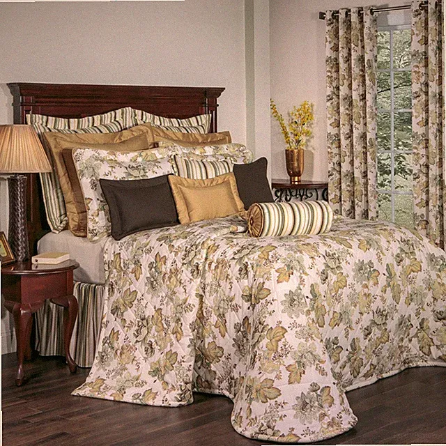 Pontoise Bedspreads